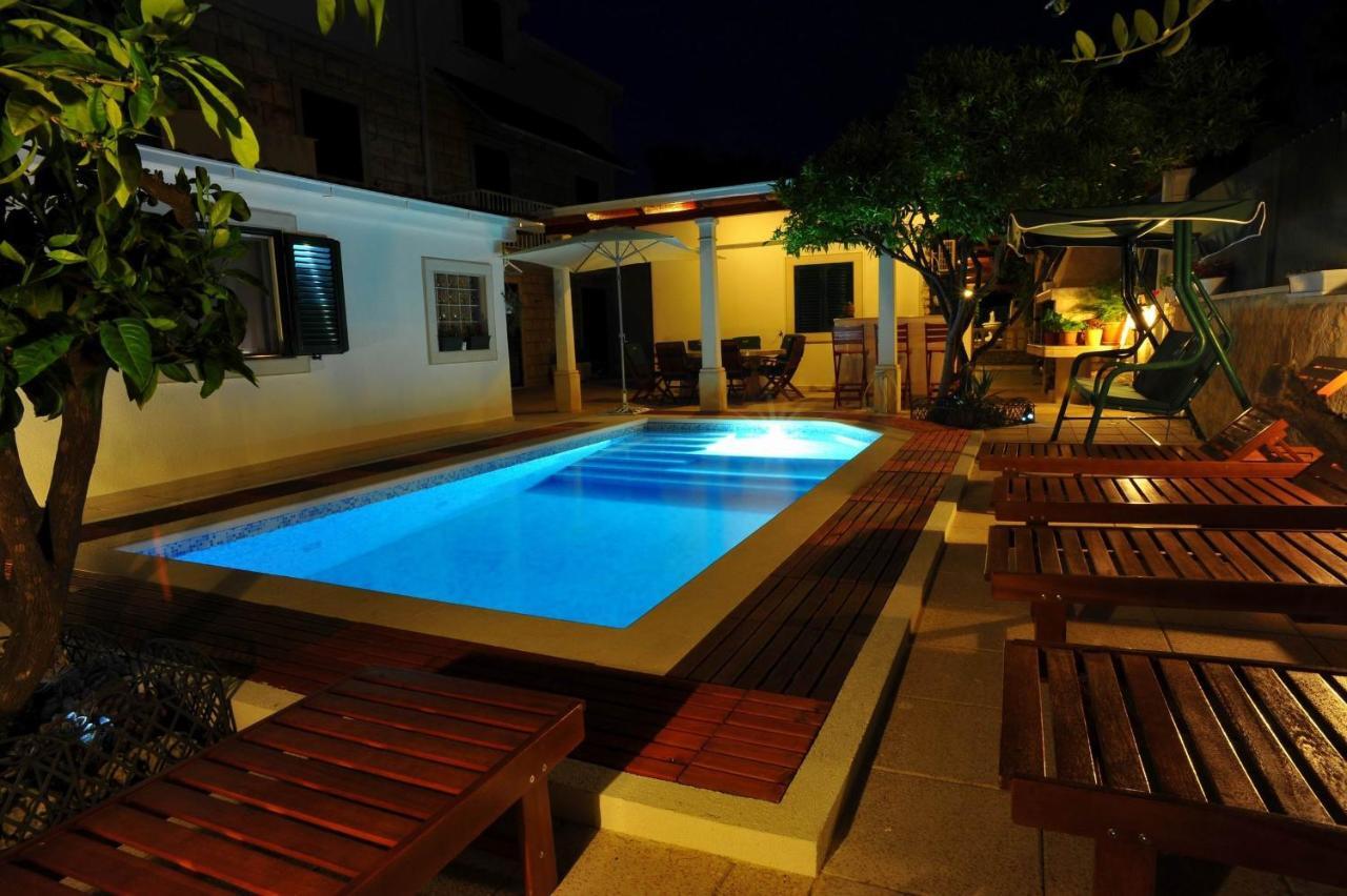 Villa Anni Sutivan Ngoại thất bức ảnh